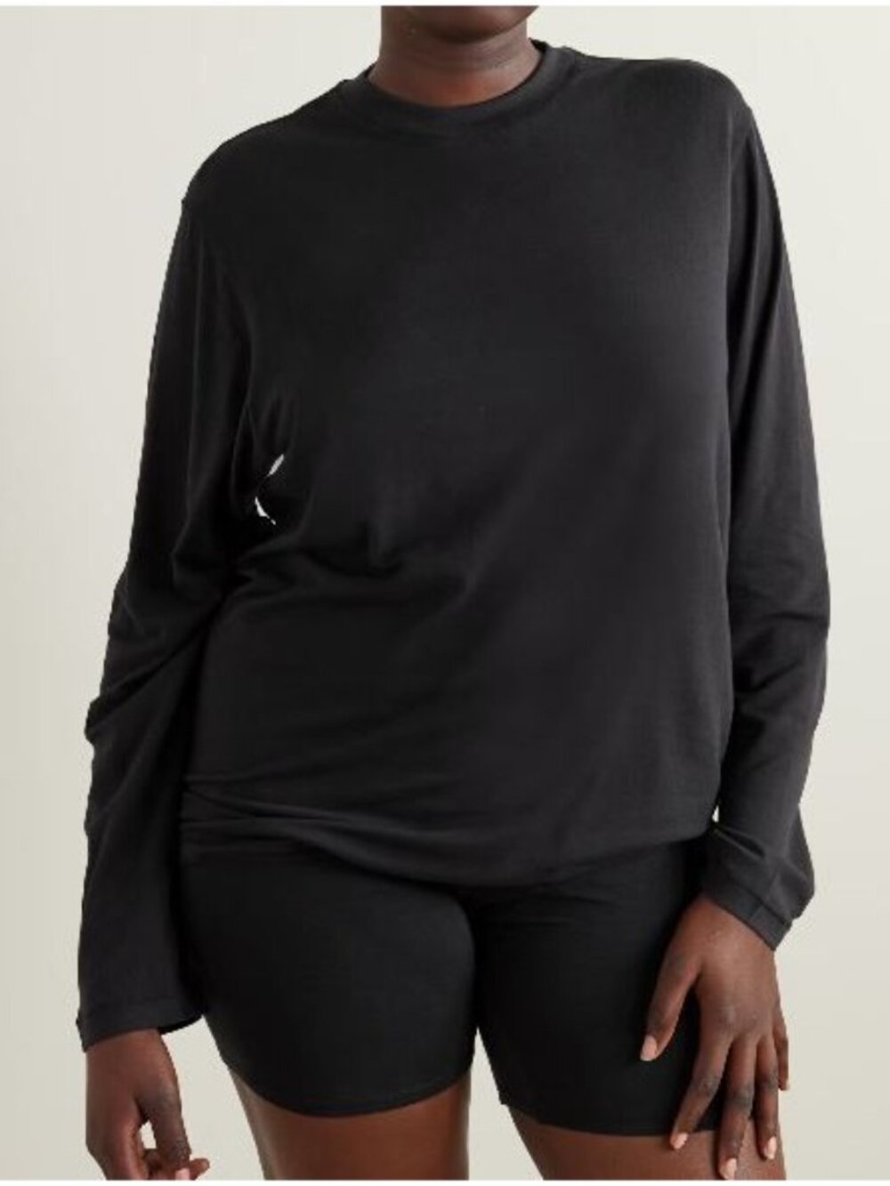 NWT SKIMS BOYFRIEND L/S T-SHIRT IN ONYX SZ XXS